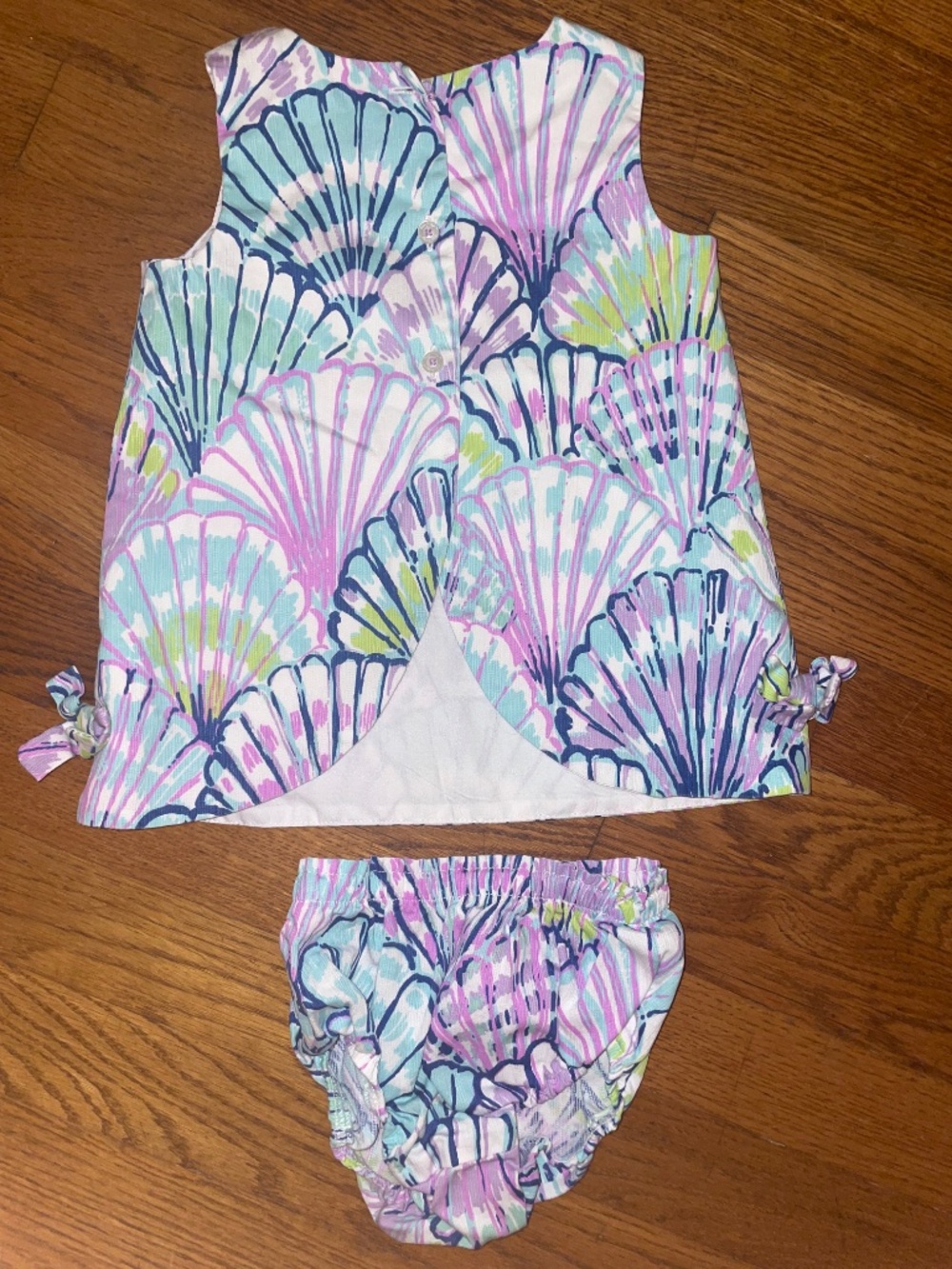 Diaper Set - Picture 2 of 4